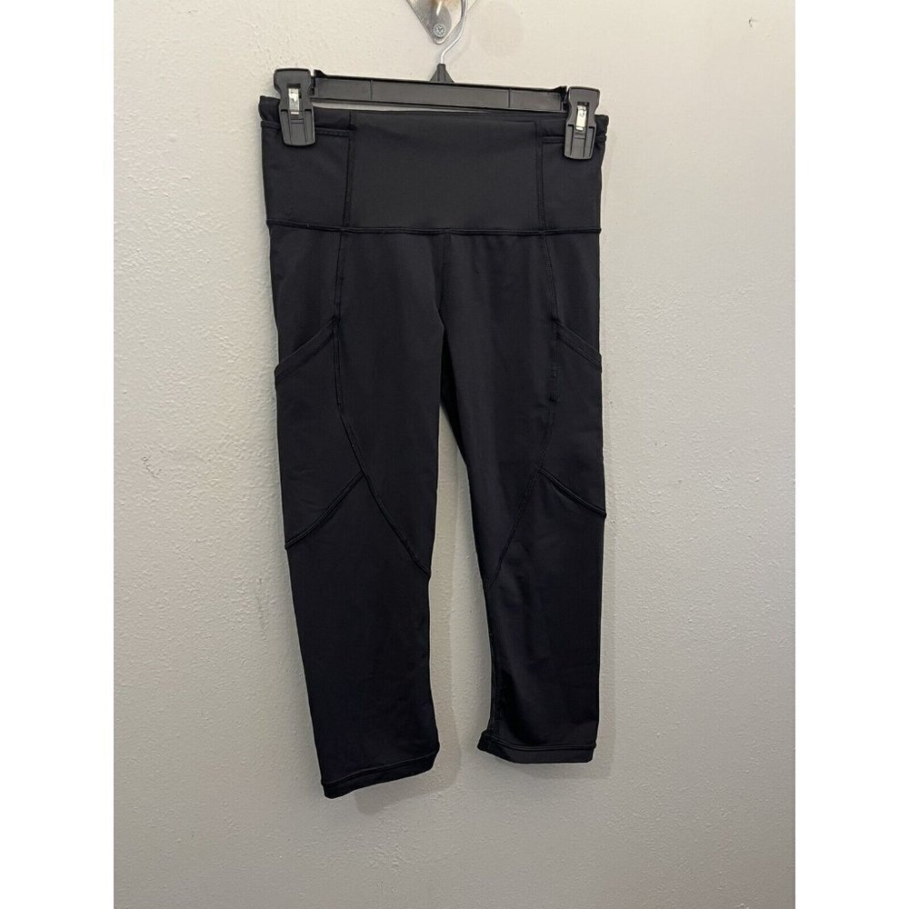 lululemon leggings women 4 cropped side pockets and waist pockets black